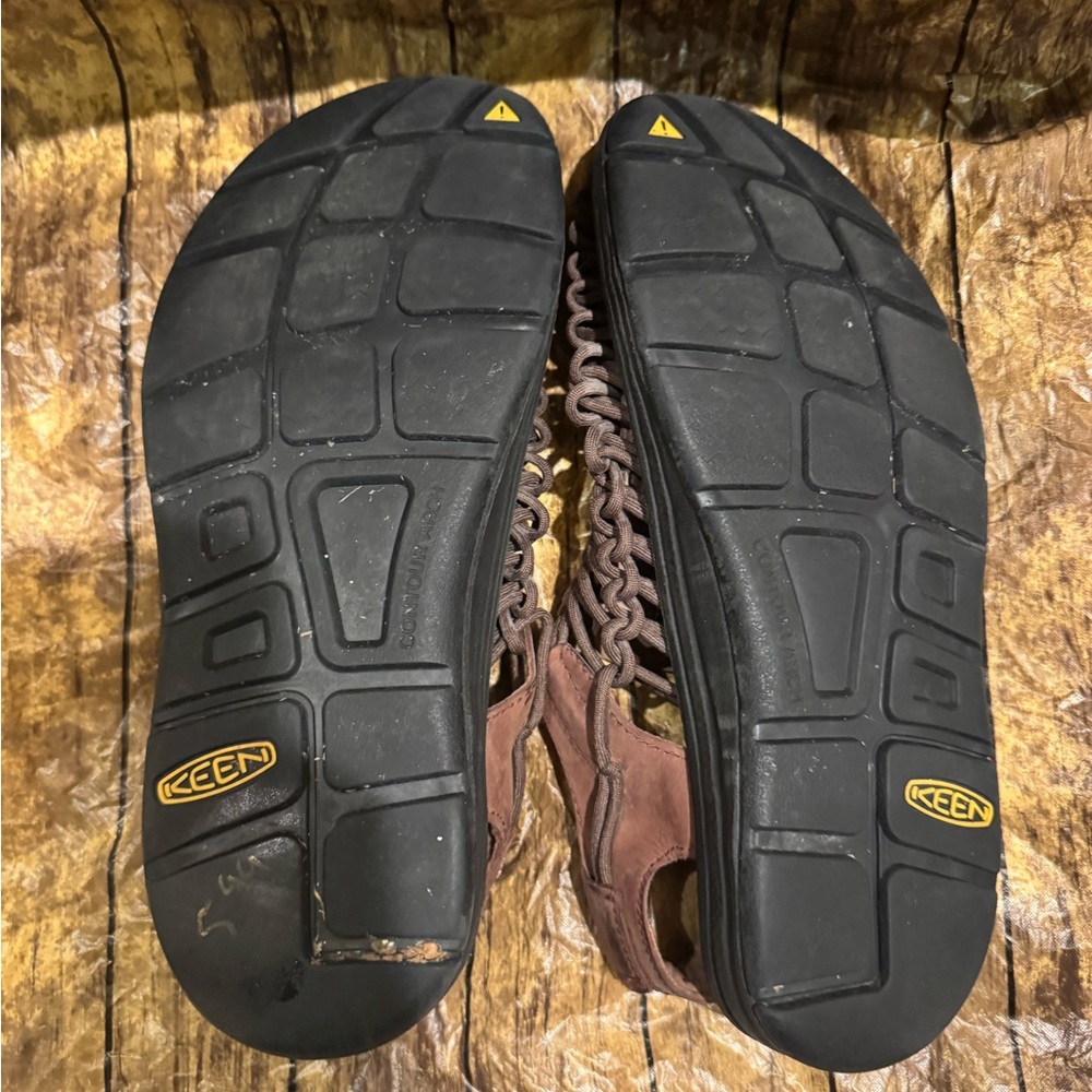Men’s KEEN UNEEK Classic Two Cord Mens Sandals Size 10 - Picture 4 of 4